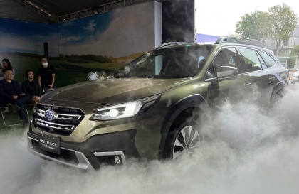 Subaru Outback mới ra mắt thị trường Việt Nam